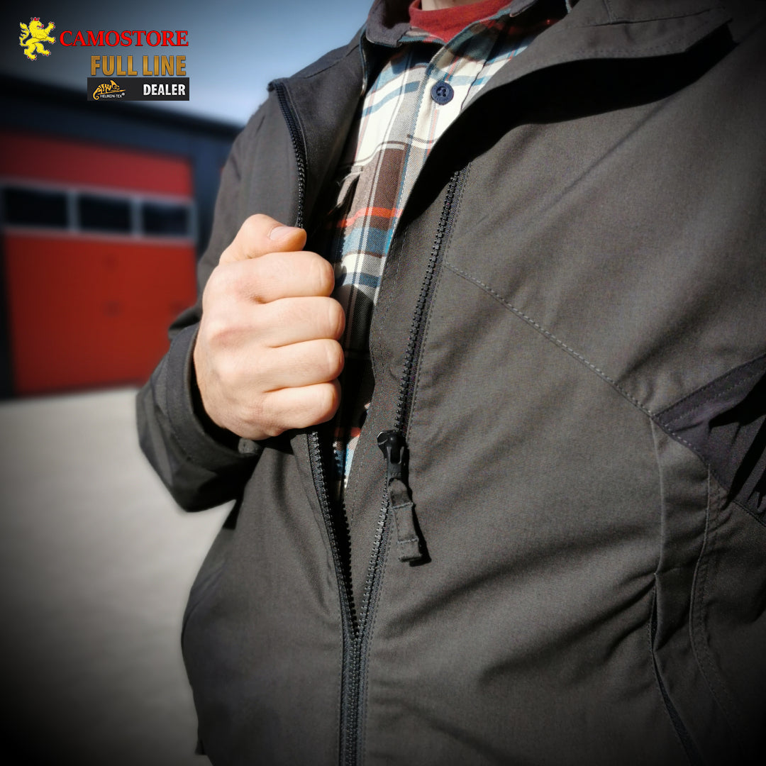 Taktische Bekleidung in Schwarz – Jacken, Hosen und Shirts für Einsatz und Outdoor