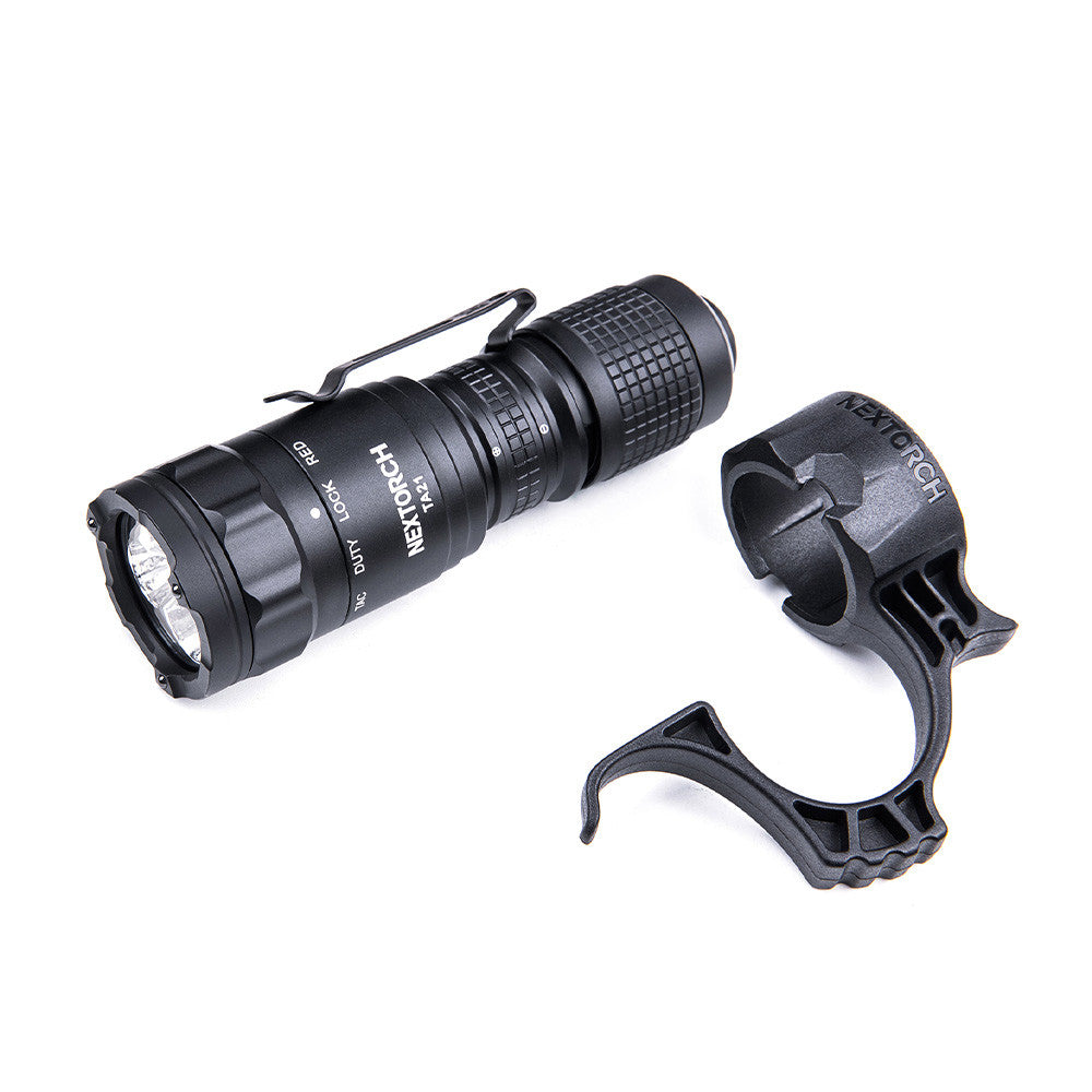 NEXTORCH TA21 Taktische Taschenlampe – 1300 Lumen, USB-C, kompakt & wiederaufladbar