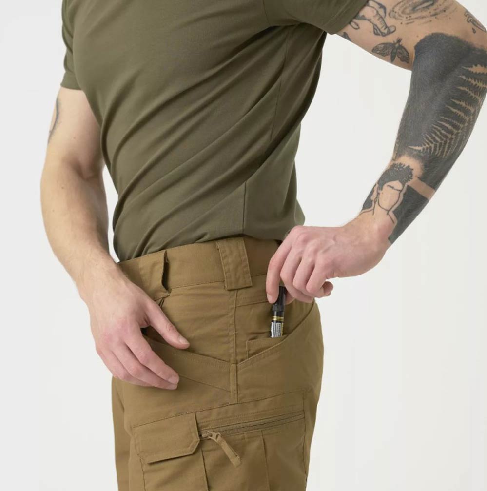 Helikon-Tex UTS Shorts 11" – Robuste Tactical Shorts aus PolyCotton Ripstop für Sommer & Einsatz