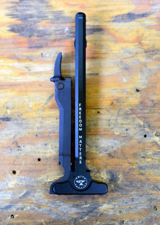 SMITH TACTICS SIDE-KICK CO-CHARGER CHARGING HANDLE AR15